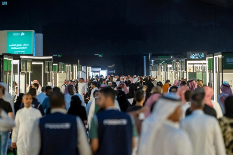 إقبال كبير على المعرض (مكة)