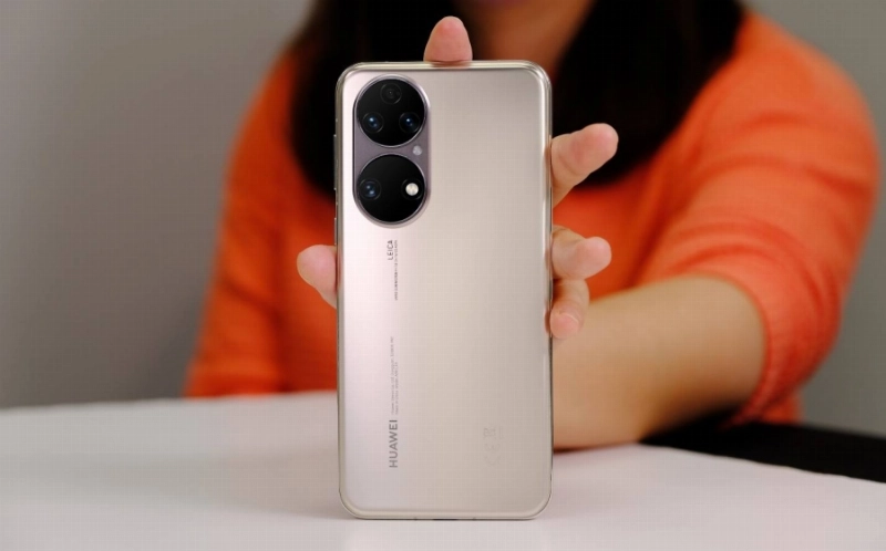 هاتف HUAWEI P50