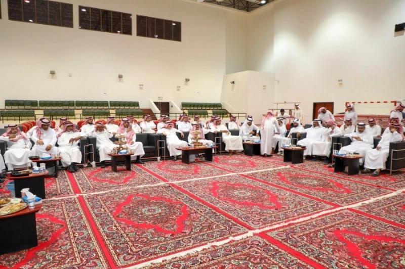 من اللقاء المفتوح لمنسوبي نادي الجبلين