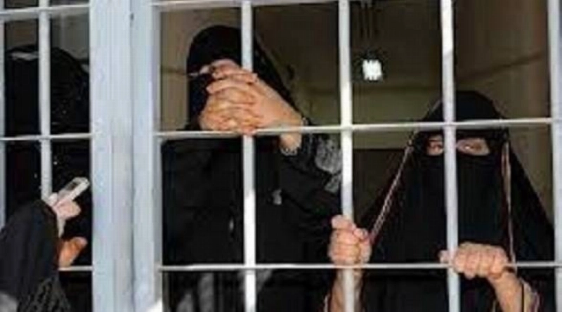 يمنيات في سجون الحوثي (مكة)