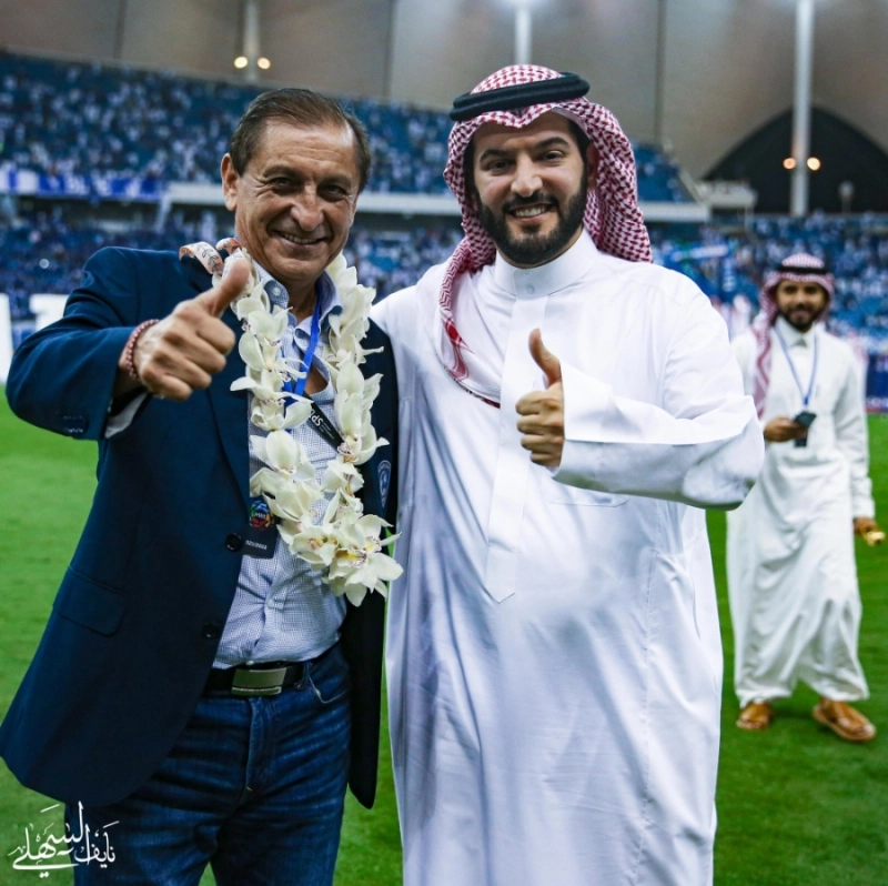 فهد بن نافل ورامون دياز بعد تحقيق لقب الدوري