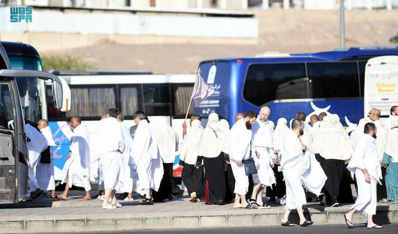 تفويج الحجاج من المدينة المنورة إلى المشاعر المقدسة (مكة)
