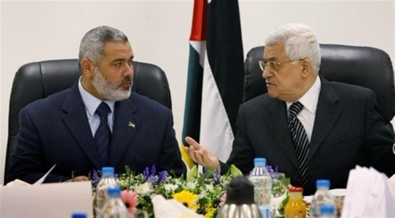 لقاء محمود عباس وإسماعيل هنية (مكة)