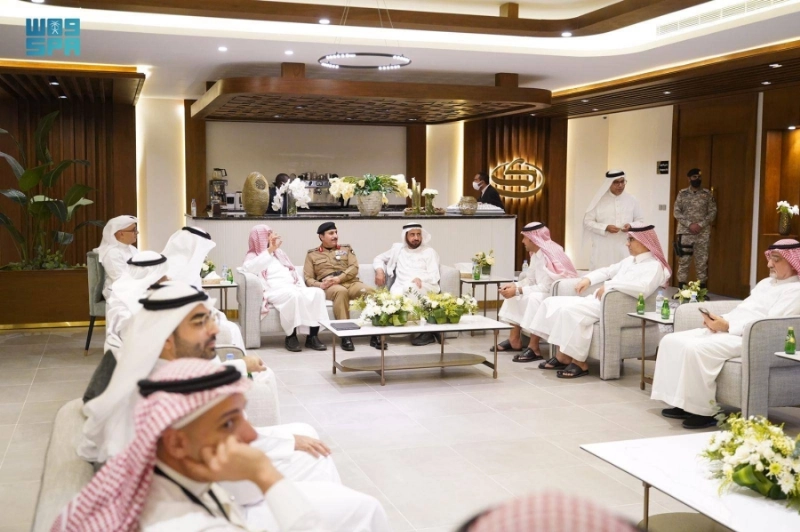 توفيق الربيعة لدى استقبال الوزراء (واس)