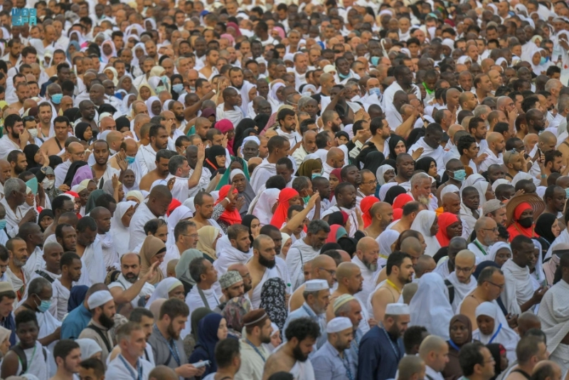 ضيوف الرحمن يؤدون طواف الوداع (مكة)