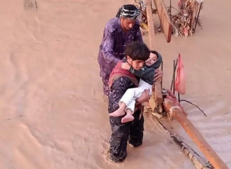 من آثار السيول في مأرب (مكة)