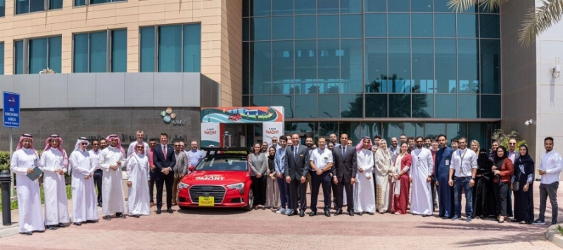 جانب من المشاركين في حفل إطلاق منصة (REDD) من كاوست وإنتل وبرايتسكايز في مبنى مجمع الأبحاث والتقنية في حرم الجامعة