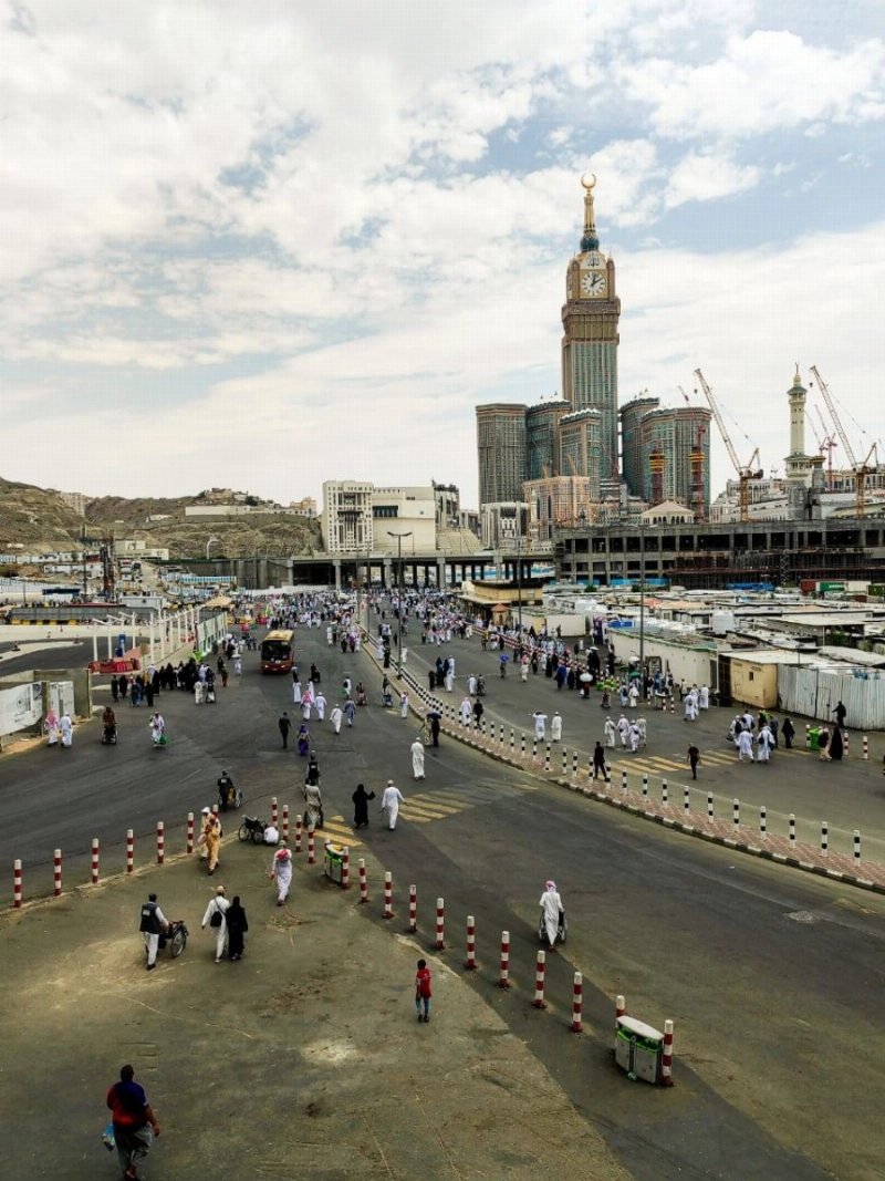 طرق مؤدية للمسجد الحرام ستشهد معالجة تشوهاتها (أنس الحارثي)
