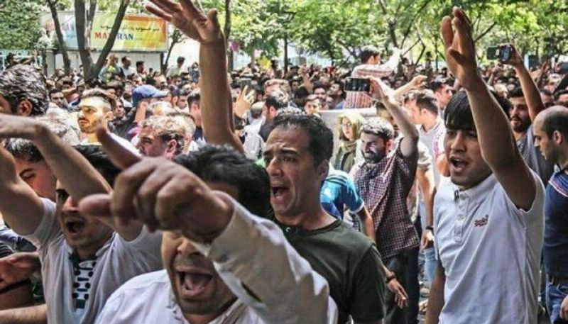 غضب واحتجاج شعبي في إيران (مكة)