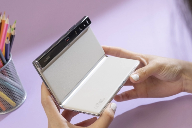The HUAWEI Mate Xs 2
