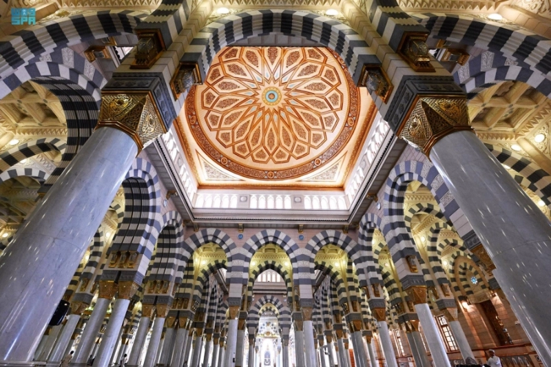 إحدى القباب ومنظر هندسي فريد (مكة)