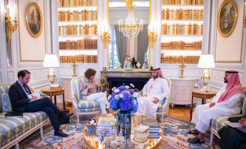 الأمير محمد بن سلمان خلال اجتماعه مع مديرة اليونسكو (واس)