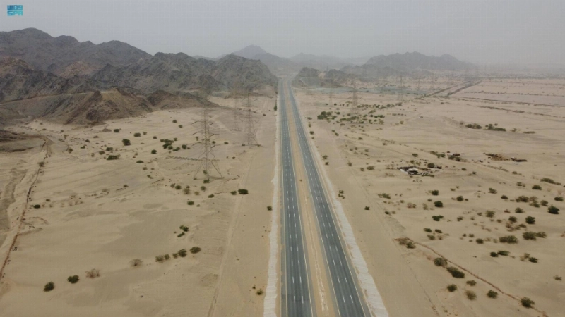 الطريق يختصر الرحلة بين جدة ومكة (مكة)