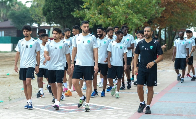 لاعبو الأهلي خلال المعسكر