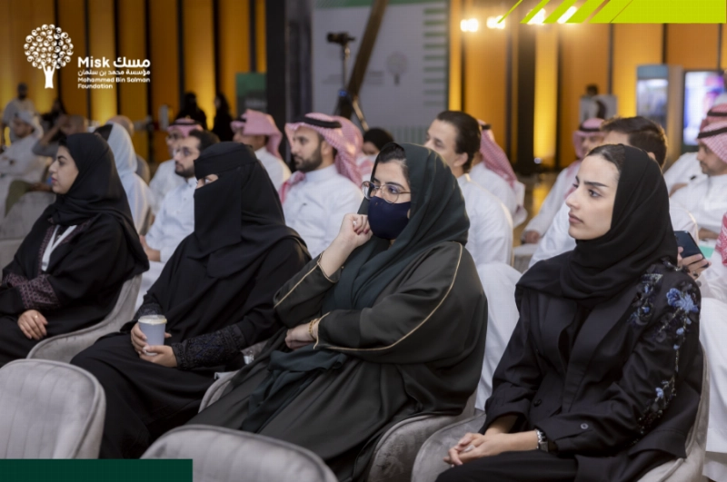 مشاركة النساء عنصر أساسي في برامج "مسك"