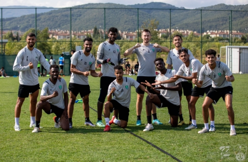 لاعبو الأهلي خلال المعسكر