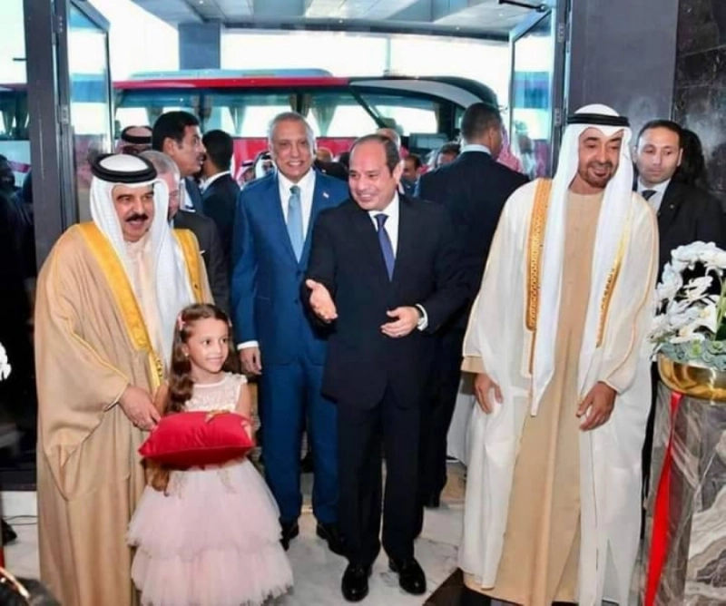 زعماء الدول الخمس في افتتاح مشروع سياحي بالعلمين