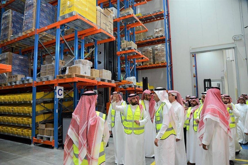 الجاسر أثناء الجولة