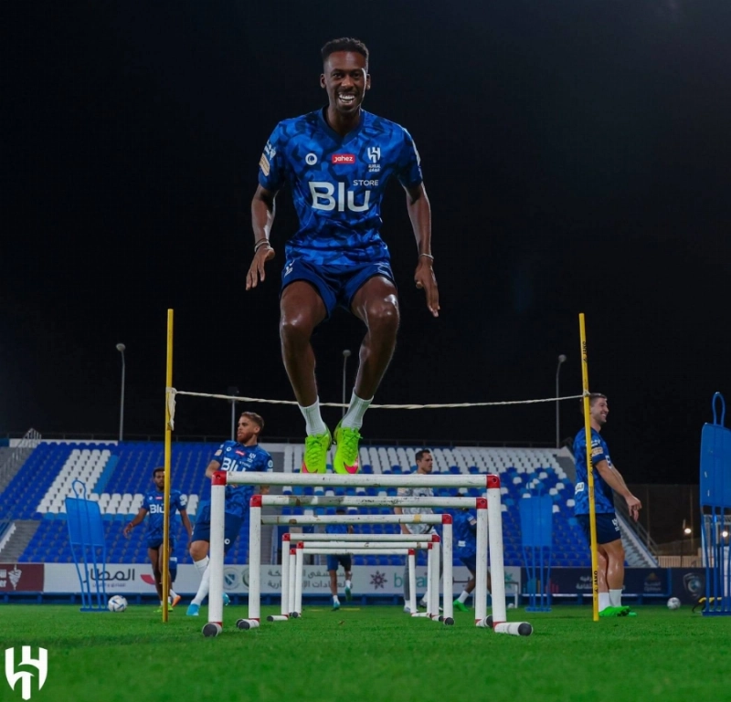 كنو في تدريبات الهلال