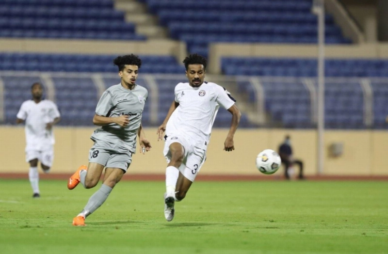 من لقاء الطائي والعدالة في الدرجة الأولى