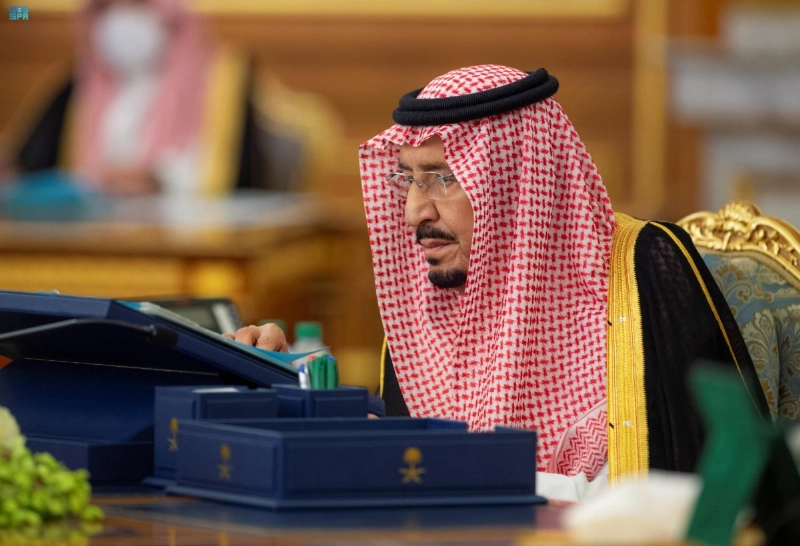 خادم الحرمين لدى ترؤسه جلسة مجلس الوزراء (واس)