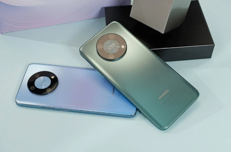 HUAWEI nova Y90