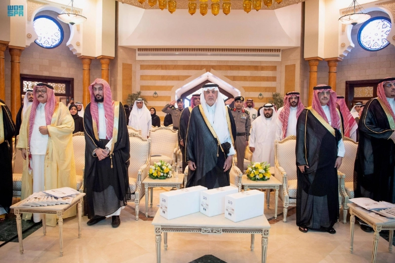 خالد الفيصل لدى حضوره حفل تدشين استكمال المشروع (مكة)