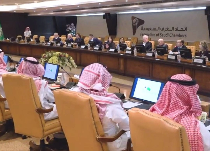 من لقاء الوفد الأمريكي