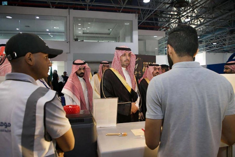 سعود بن عبدالله خلال الافتتاح (مكة)