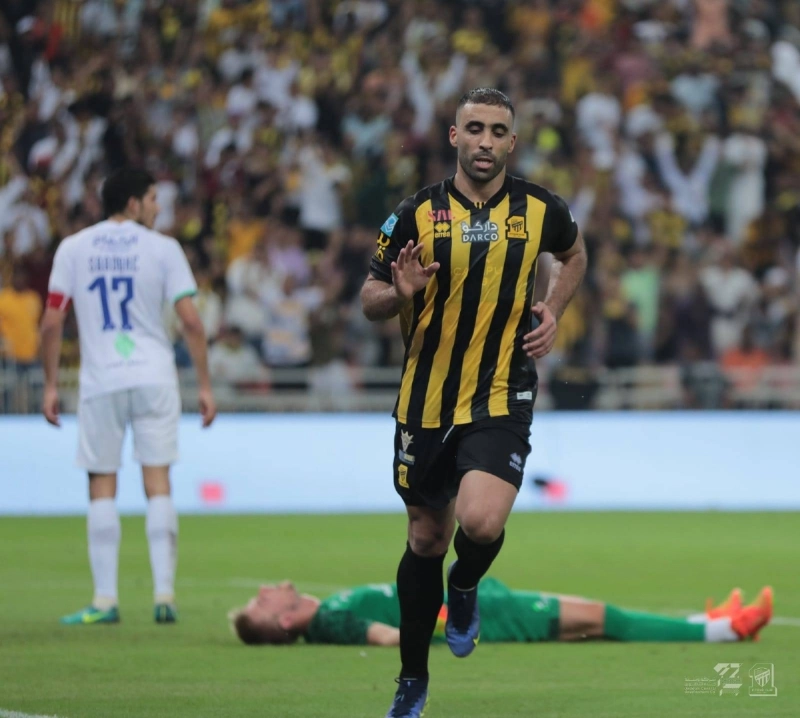حمدالله بعد تسجيله الهدف