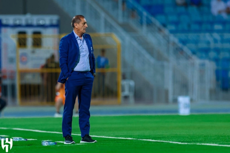 دياز خلال مباراة الشباب