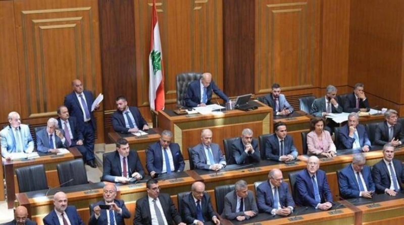 جانب من اجتماع البرلمان اللبناني (مكة)