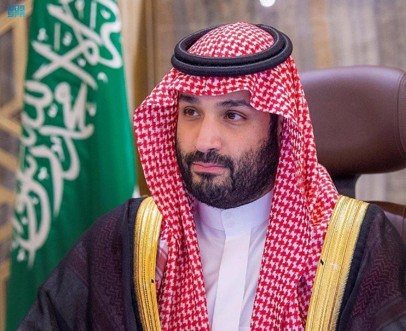 ولي العهد رئيس مجلس الوزراء يستمع إلى الخطاب