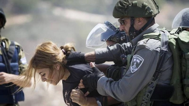 إسرائيلي يعتدي على فتاة فلسطينية (مكة)