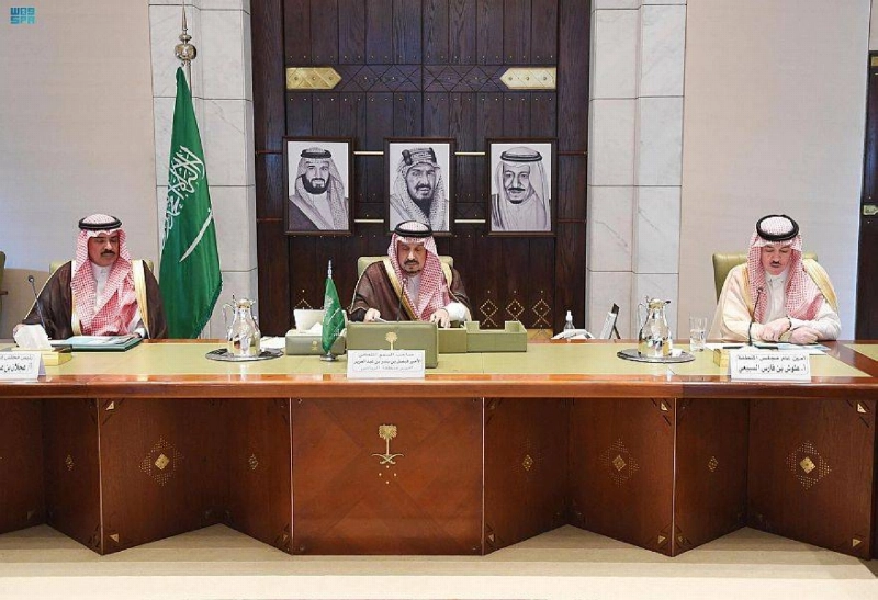 أمير الرياض خلال حفل التدشين