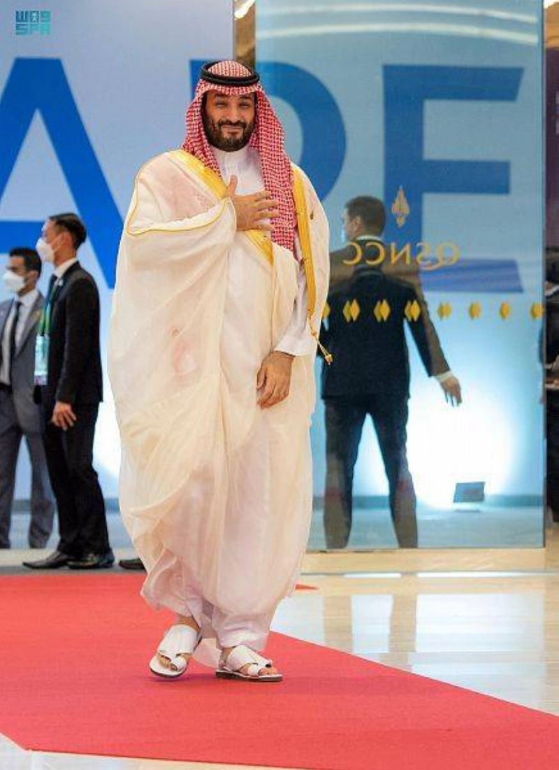 الأمير محمد بن سلمان لدى وصوله مركز الملكة سريكيت الوطني للمؤتمرات (واس)