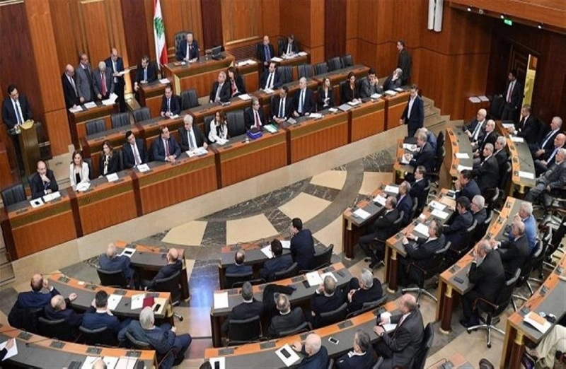 مجلس النواب اللبناني قبل التصويت على الرئيس (مكة)