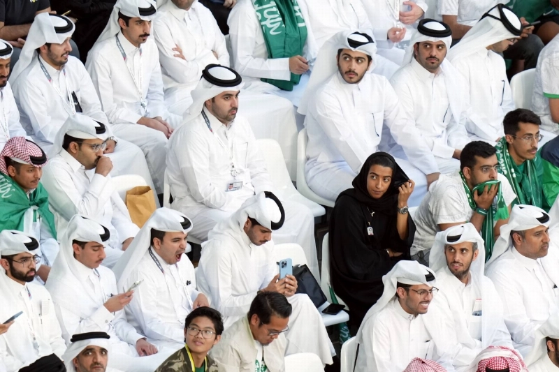 الزي الوطني مطلب اليوم (د ب أ)