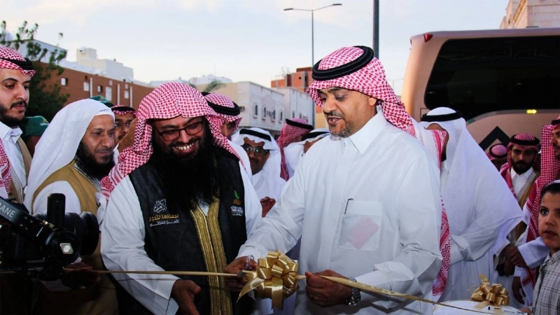 عبدالله البدير خلال افتتاح الوقف (مكة)