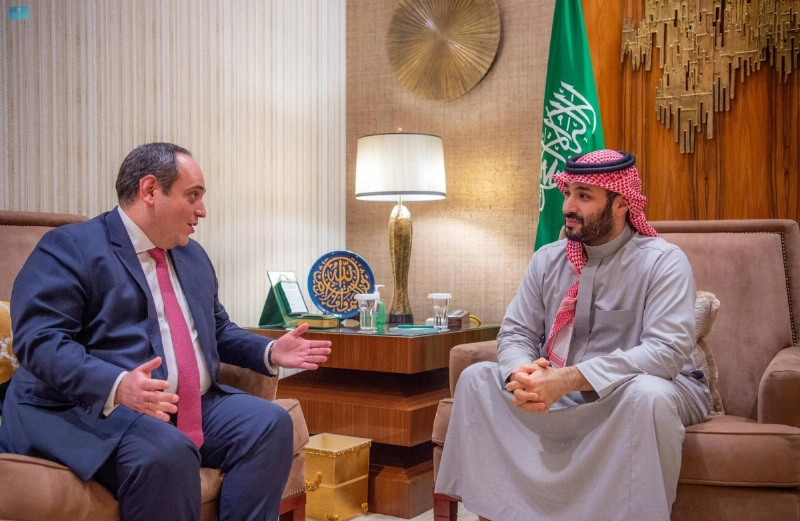 الأمير محمد بن سلمان لدى استقباله ديمتري كيركنتزس (واس)
