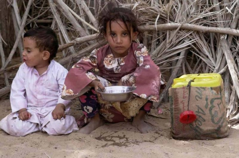 أطفال مأرب يعانون من البرد (مكة)