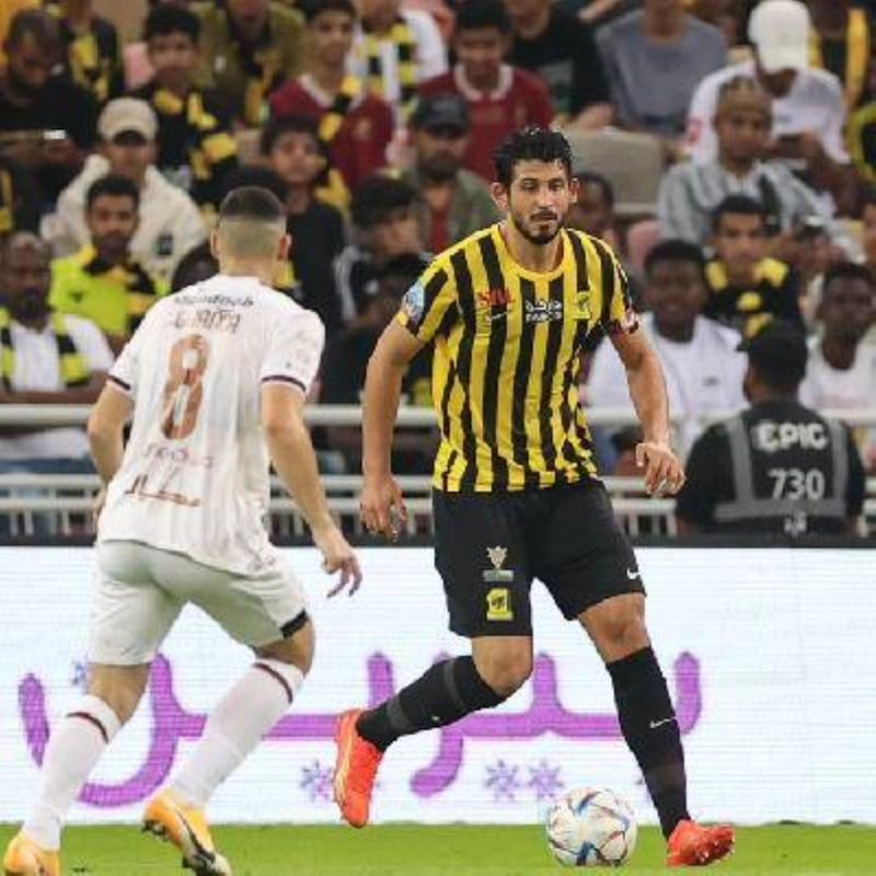 أحمد حجازي خلال مباراة الشباب