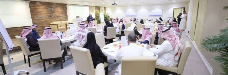 مشاركون في ورشة العمل (مكة)
