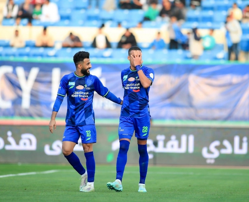 لاعب الفتح بعد الفوز على الشباب
