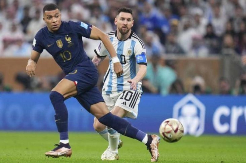 وميسي ومبابي في نهائي كأس العالم