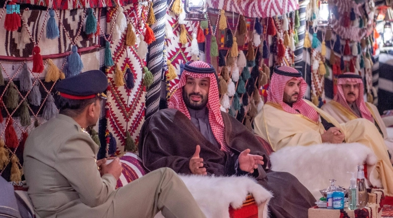 الأمير محمد بن سلمان خلال استقباله عاصم منير (واس)