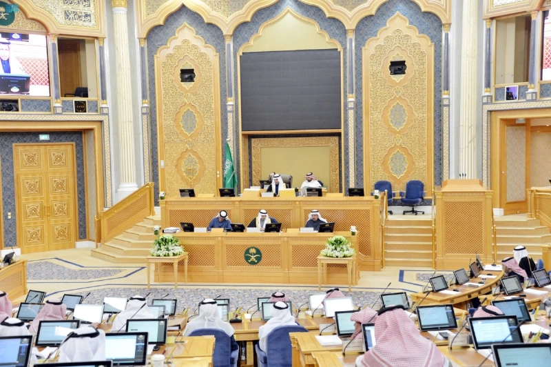 من جلسة الشورى أمس (مكة)