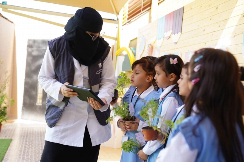 من الأعمال التطوعية (مكة)