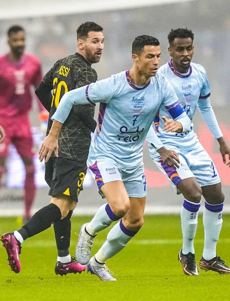 ميسي ورونالدو خلال المباراة