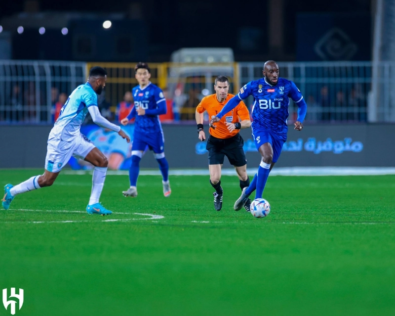 جانب من مباراة الهلال و أبها
